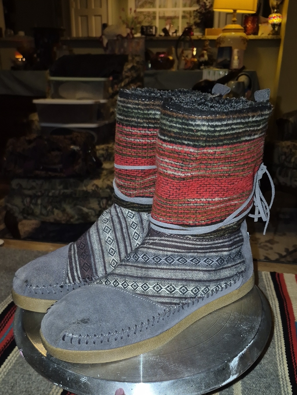 TOMS Nepal Mixed Woven Boots. thick faux fur lining Sz.7 To7.5. (#789SH) - Picture 3 of 16